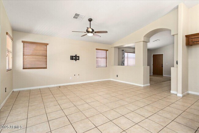 Building Photo - 3261 W Melinda Ln