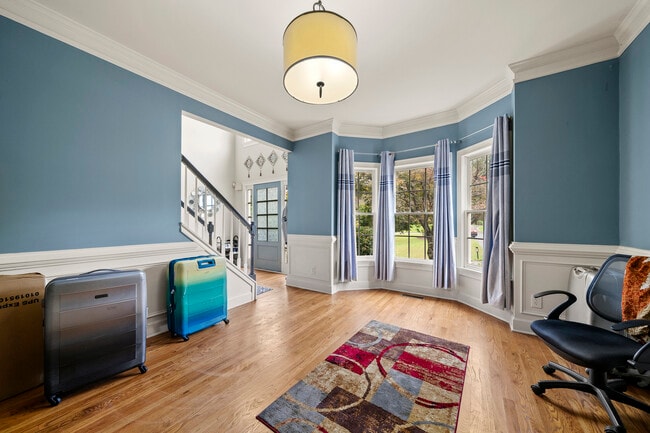 Building Photo - 442 Chatfield Pointe NW