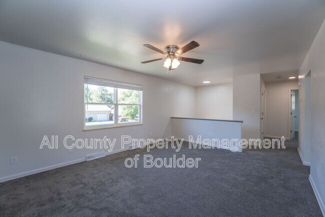 Building Photo - 1542 Lamplighter Dr