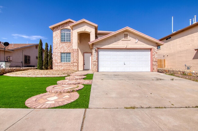 Building Photo - 2405 Tierra Humeda Dr