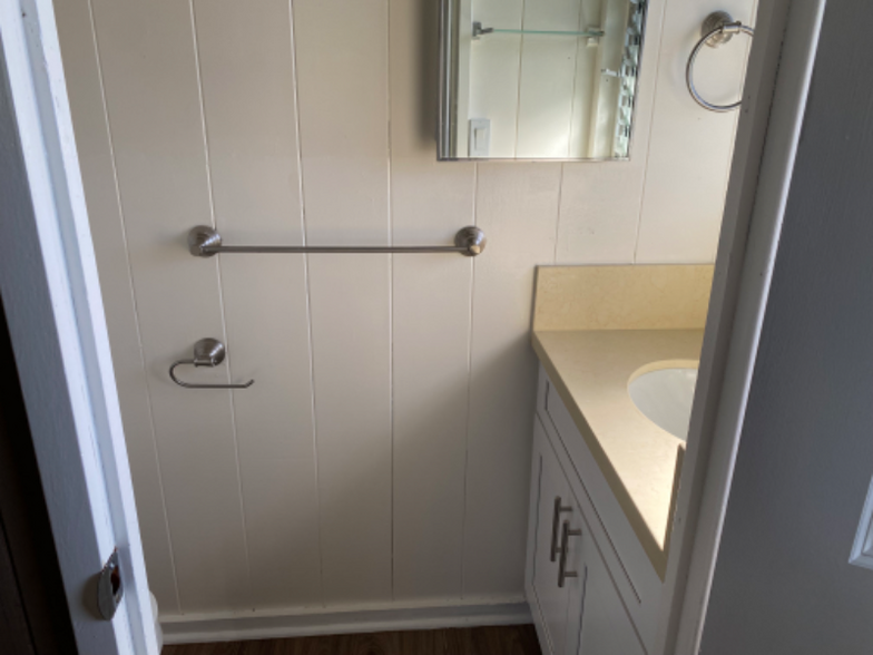 Building Photo - 2518 Komo Mai Dr