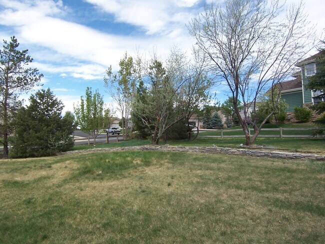 Building Photo - 7201 Dove Ct