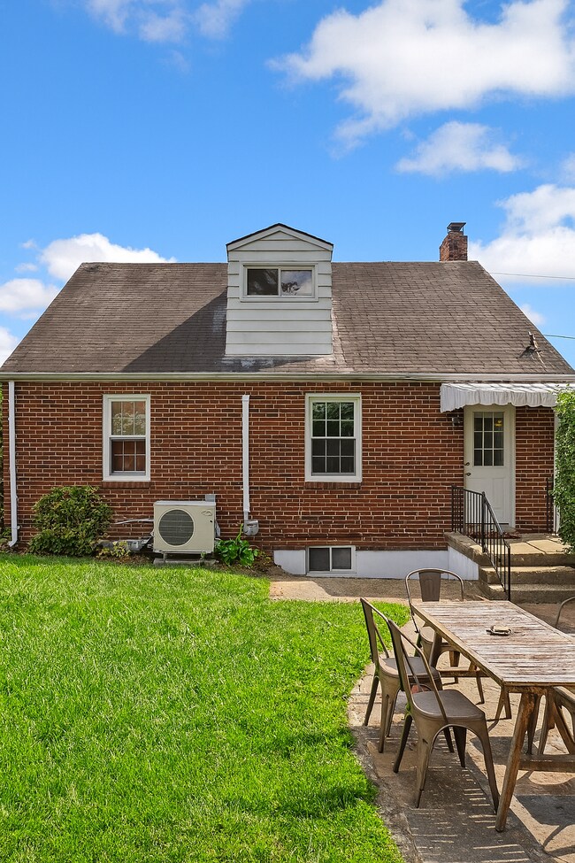 Building Photo - 3700 Kennedy Street