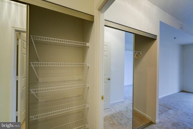 Building Photo - 3100 N Leisure World Blvd