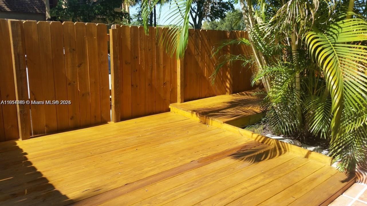 Building Photo - 3641 NW 95th Ter