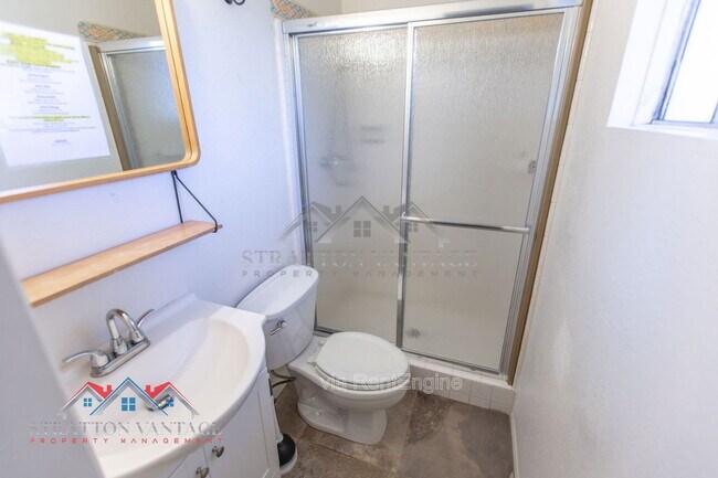 Building Photo - 1314 S 78th St