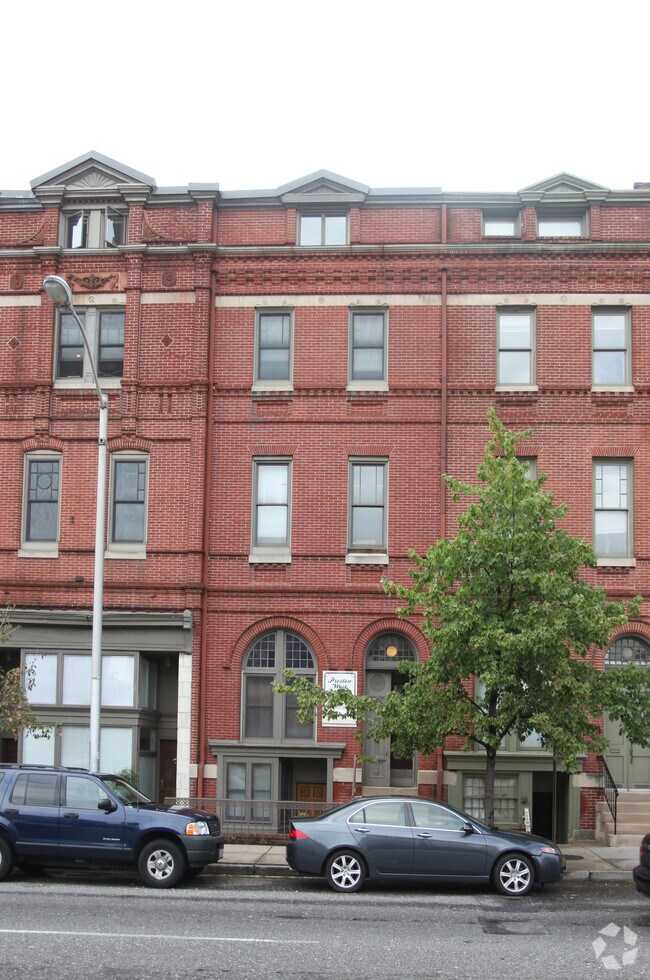 Building Photo - 17 W Preston St