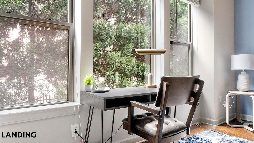 Building Photo - 2420 Peachtree Rd NW