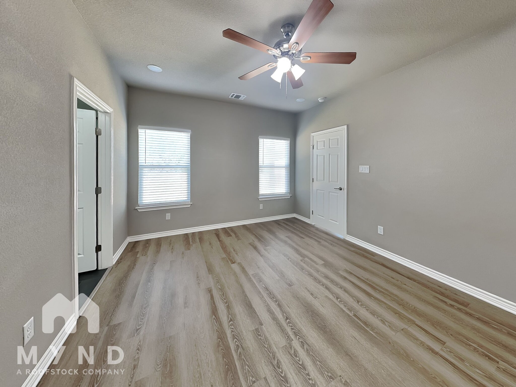 Building Photo - 5621 Van Horn Dr