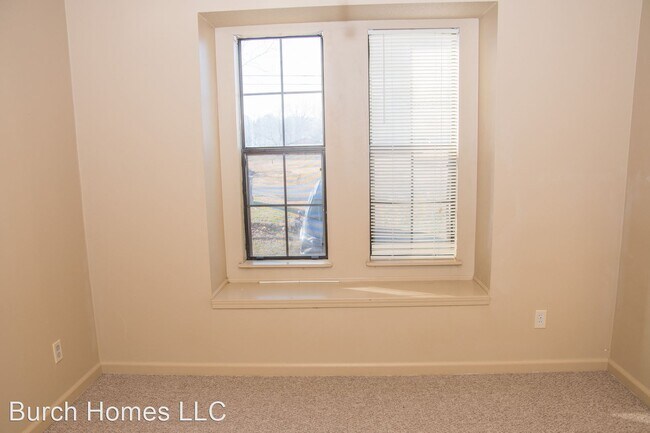 Building Photo - 3 br, 2 bath House - 2304 S Culberhouse