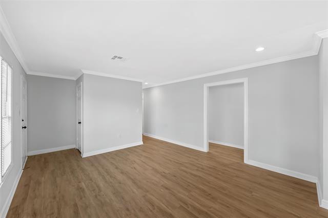 Building Photo - 2416 Lake Air Dr
