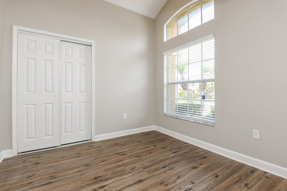 Building Photo - 2603 Spring Hill Dr