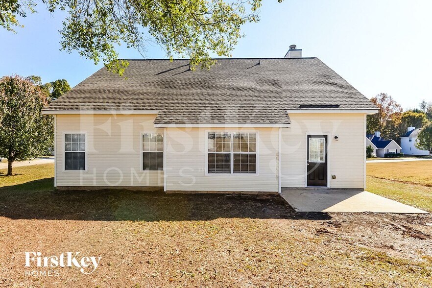Building Photo - 165 Cinnamon Oak Cir