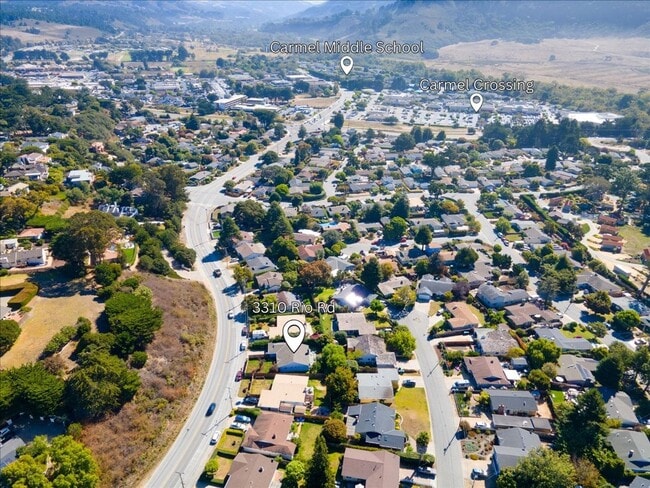 Building Photo - Three bedroom Carmel Home near ocean - Early May