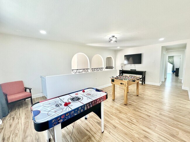Building Photo - Breathtaking Custom Country Two-Story Home, Fully Remodeled & Beautifully Appointed on Private 20...