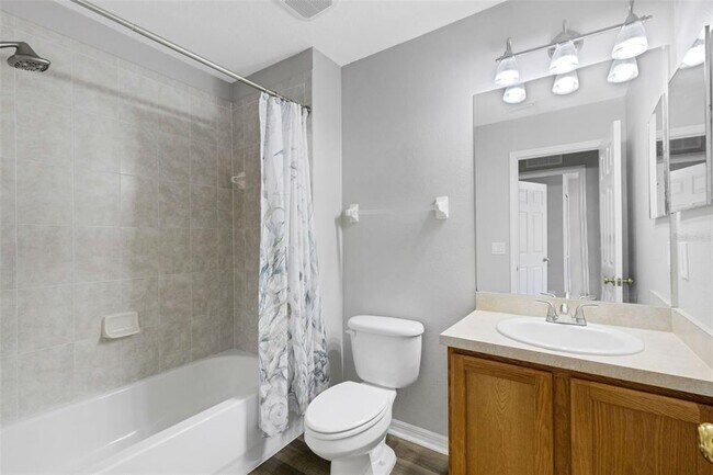 Building Photo - 9306 River Rock Ln