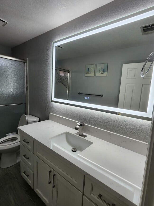 Building Photo - 1609 Cashmere Dr