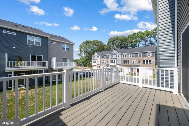 Building Photo - 8263 Longford Rd