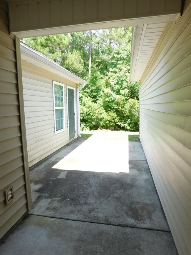 Building Photo - 223 Churchill Court located in the Flamingo Oaks Subdivision