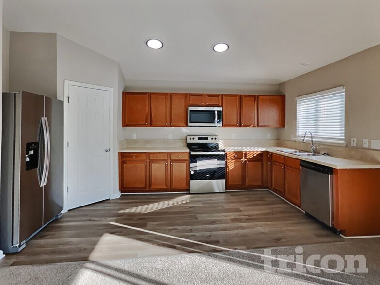Building Photo - 8287 Fouraker Forest Rd