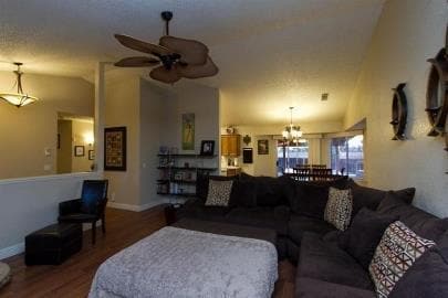 Building Photo - 6044 E Illinois Ave