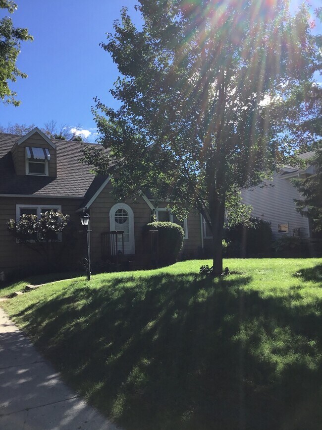 Primary Photo - 311 Dawn Ave