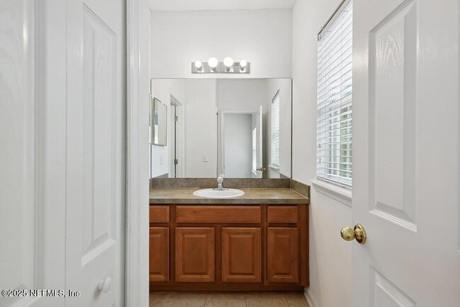 Building Photo - 7202 Deerfoot Cir