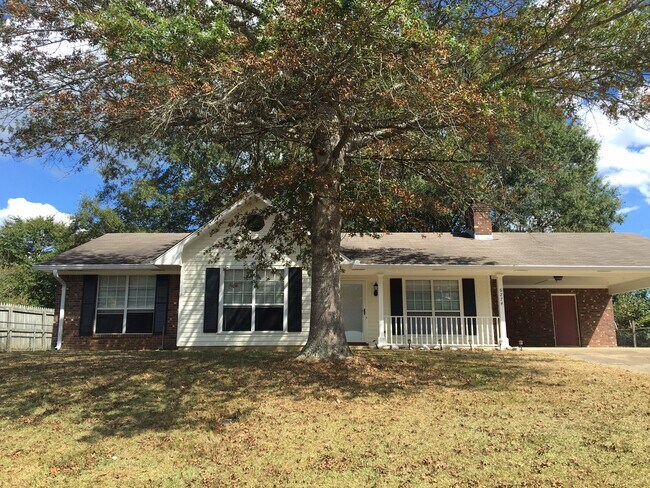 Primary Photo - 6274 Chickasawhay St