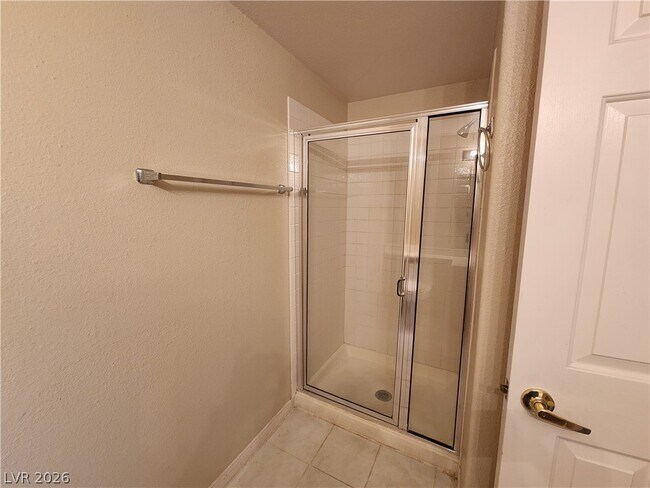 Building Photo - 509 Indian Bluff St