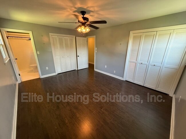 Building Photo - 820 N 16th St