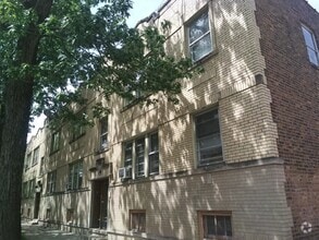 Building Photo - 3044 N Lockwood Ave