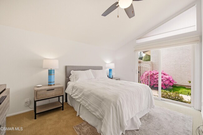 Building Photo - 2379 Leeward Cir