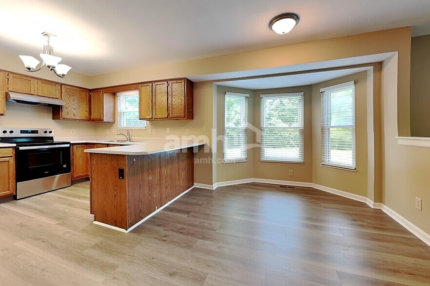 Building Photo - 7037 Berry Blossom Ct