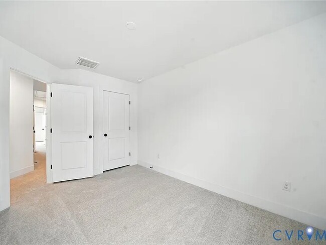 Building Photo - 15315 Sunray Aly