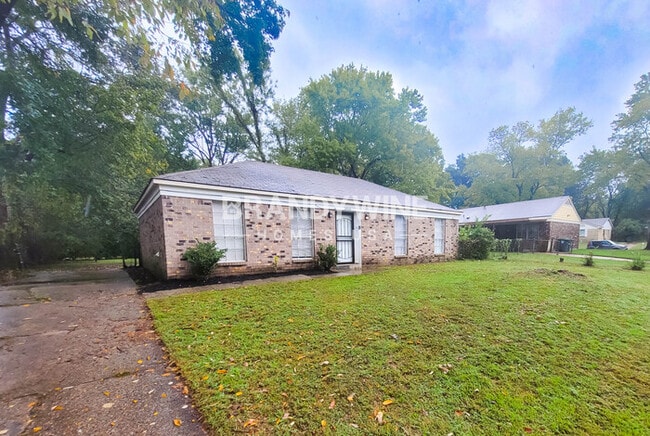 Building Photo - 4534 Valley Stream Dr