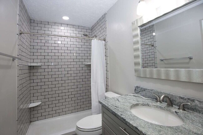 Building Photo - Southern Pines Retreat: Cozy 3-Bedroom Hom...