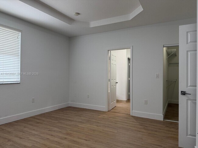 Building Photo - 14934 SW 41st Ln