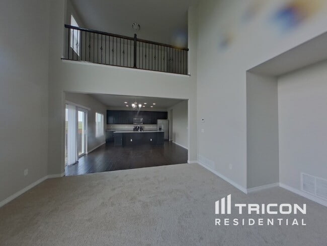Building Photo - 10734 Ridgepole Dr