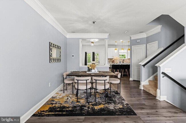 Building Photo - 2651 Glenriver Way