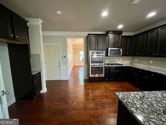 Building Photo - 9081 Dawes Crossing