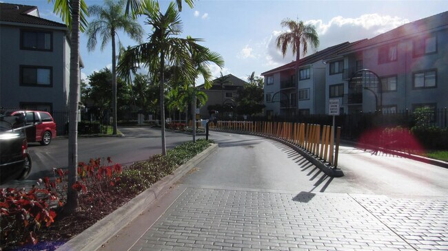 Building Photo - 9166 W Atlantic Blvd