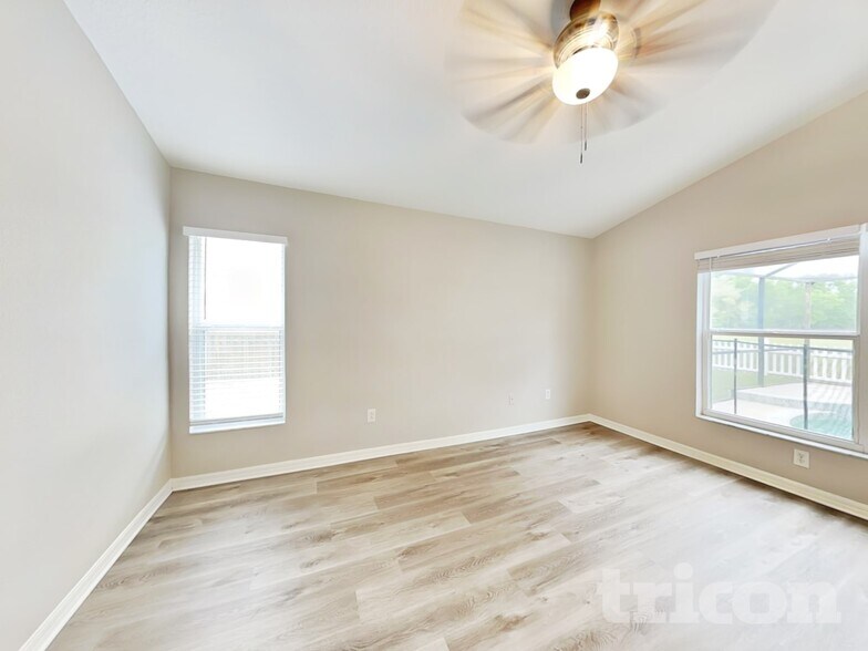 Building Photo - 24307 Satinwood Ct