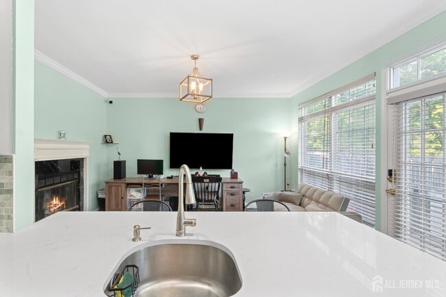Building Photo - 54 Magellan Way