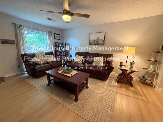 Primary Photo - 179 High Creek Dr