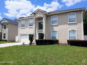 Building Photo - 2135 Thorn Hollow Ct