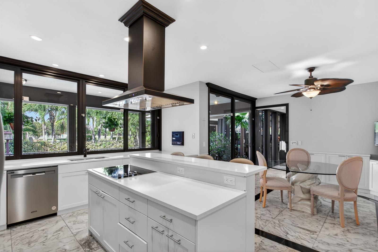 Building Photo - 3170 Estates Dr