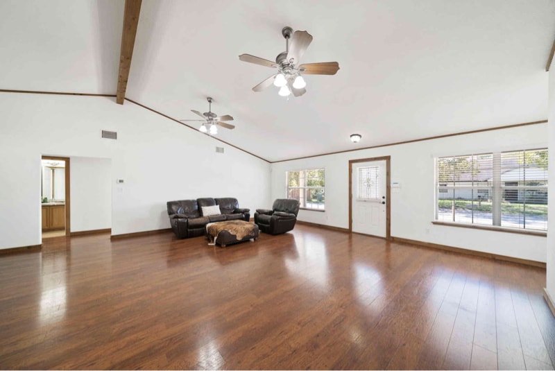 Building Photo - 1015 Algiers St