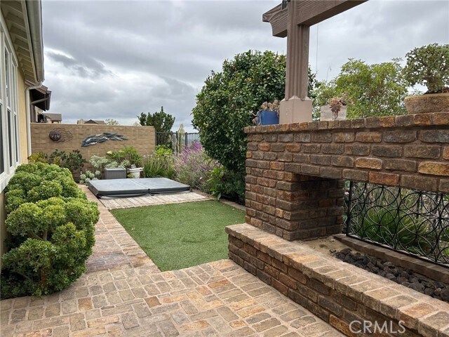 Building Photo - 31 Garcilla Dr