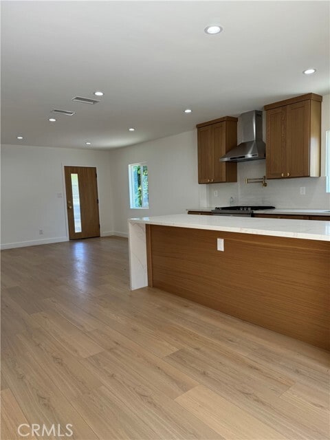 Building Photo - 5941 Tobias Ave