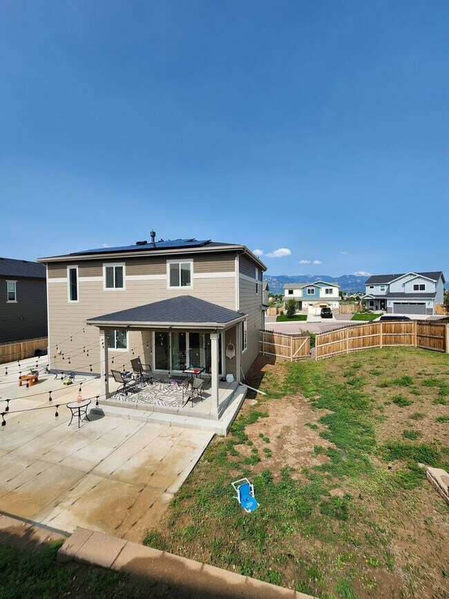 Building Photo - 6904 Passing Sky Dr
